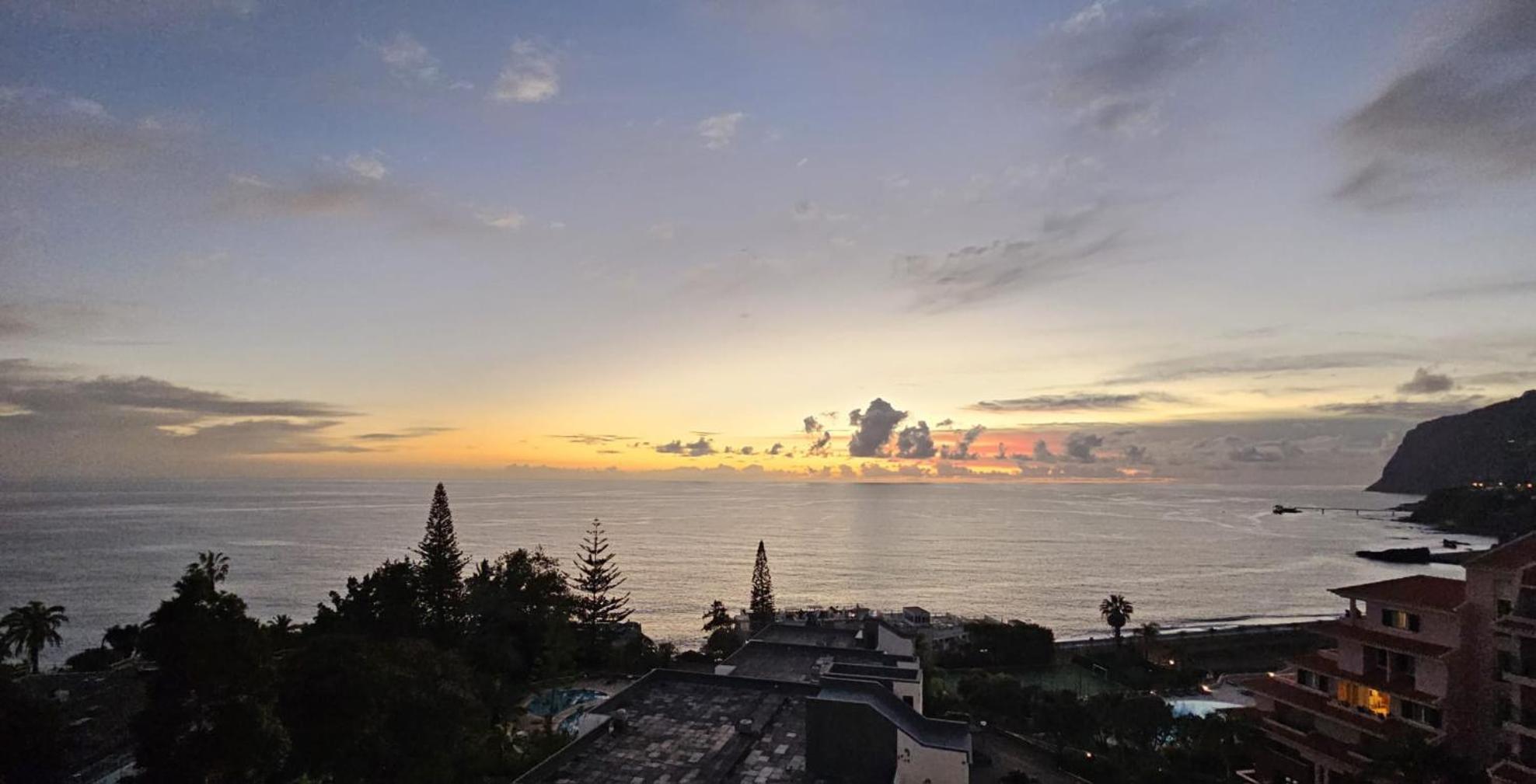 Shearwaters - Sounds Of The Sea Apartment Funchal  Ngoại thất bức ảnh