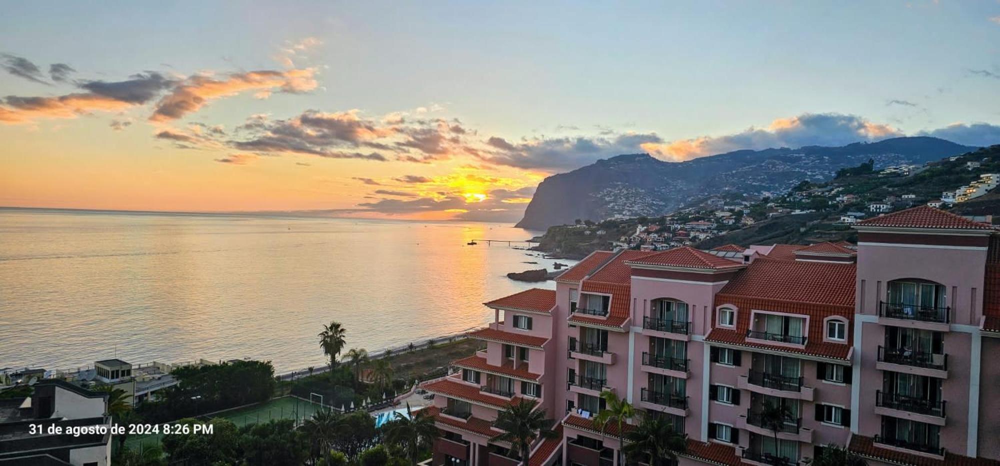 Shearwaters - Sounds Of The Sea Apartment Funchal  Ngoại thất bức ảnh